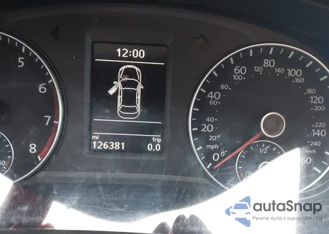 2013 Volkswagen Passat 2.5L Se z USA, uszkodzony, nr VIN 1VWBH7A30DC150923